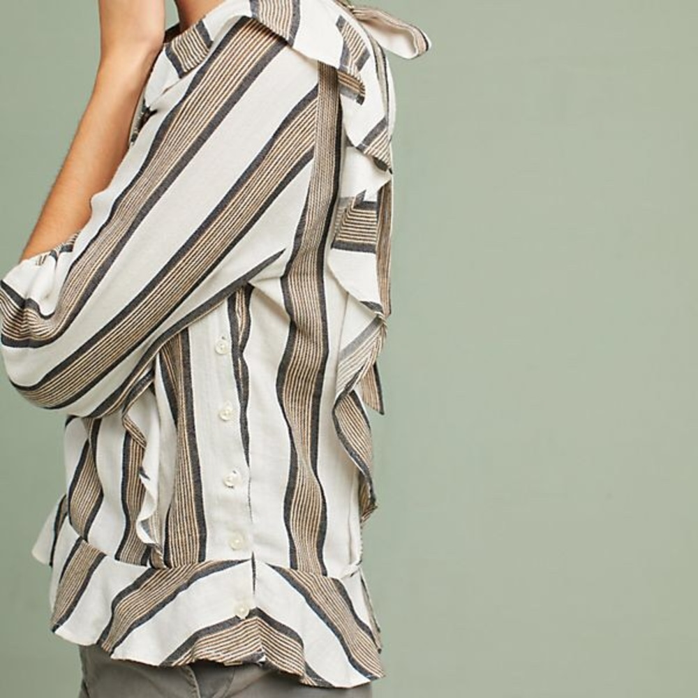 BNWOT Isabella Sinclair Striped and Ruffled Blouse